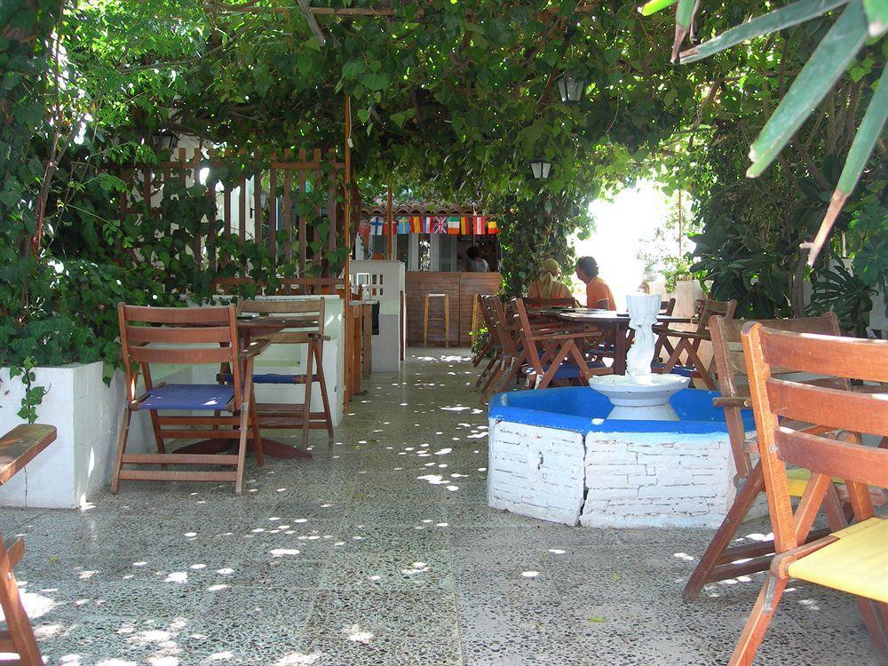 Hotel Dionysis Studios Adámas Extérieur photo
