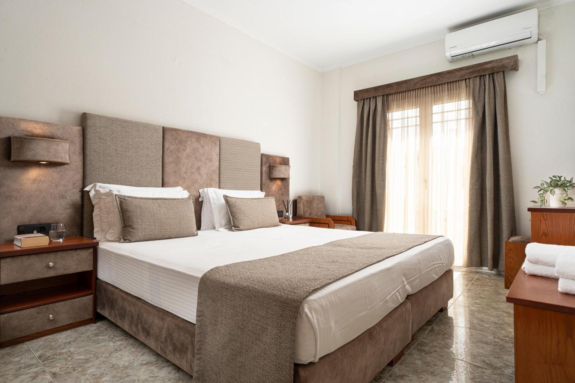 Hotel Dionysis Studios Adámas Extérieur photo
