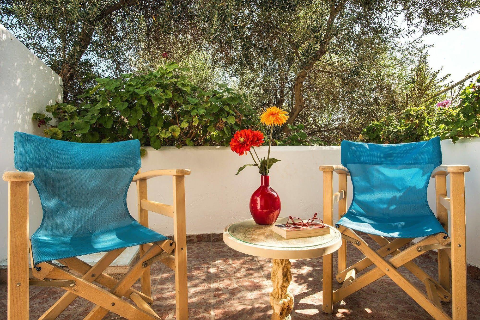 Hotel Dionysis Studios Adámas Extérieur photo